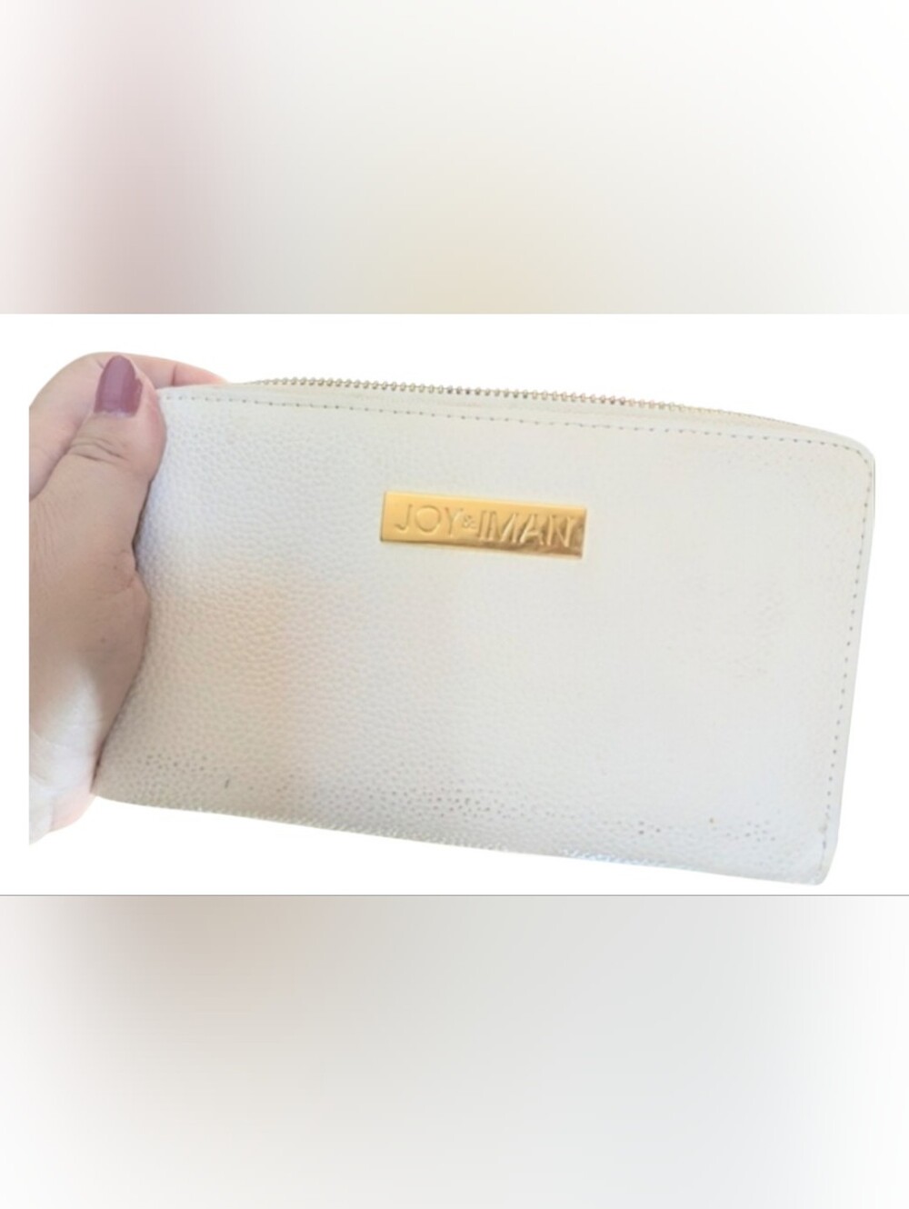 Joy & Iman Cream Pebble Leather Wallet/Clutch W Gold Accents. Many Card Slots.